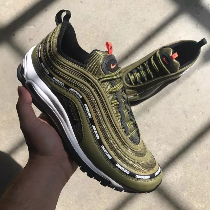 Nepremagana Nike Air Max 97 Olive Flight Jacket