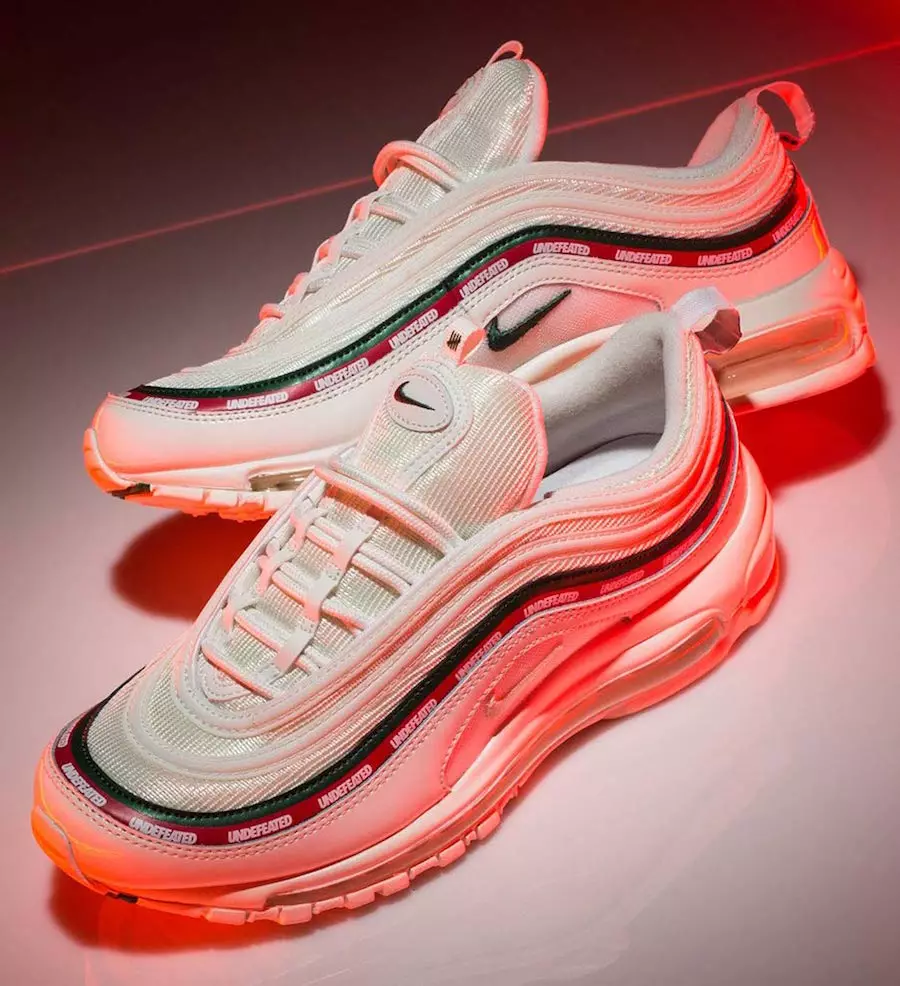 Neporažená kolekce oblečení Nike Air Max 97