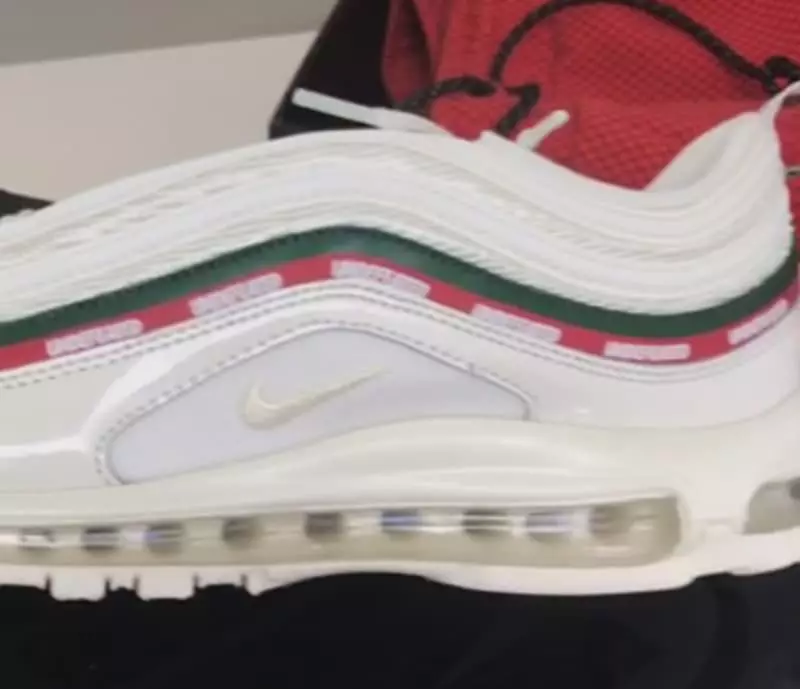 Võitmatu Nike Air Max 97 valge AJ1986-100