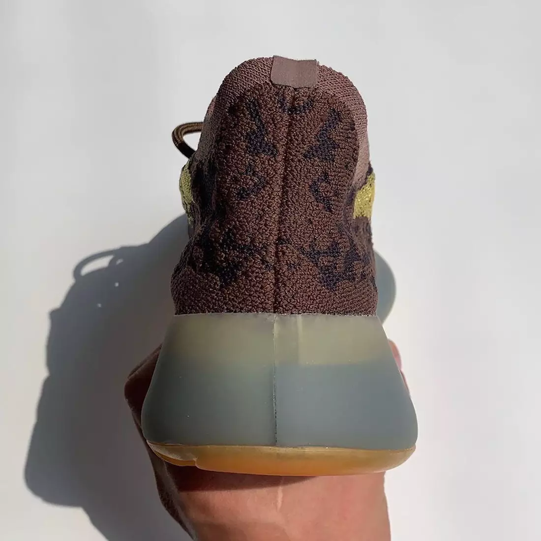 Adidas Yeezy Boost 380 LMNTE väljalaskekuupäeva hind