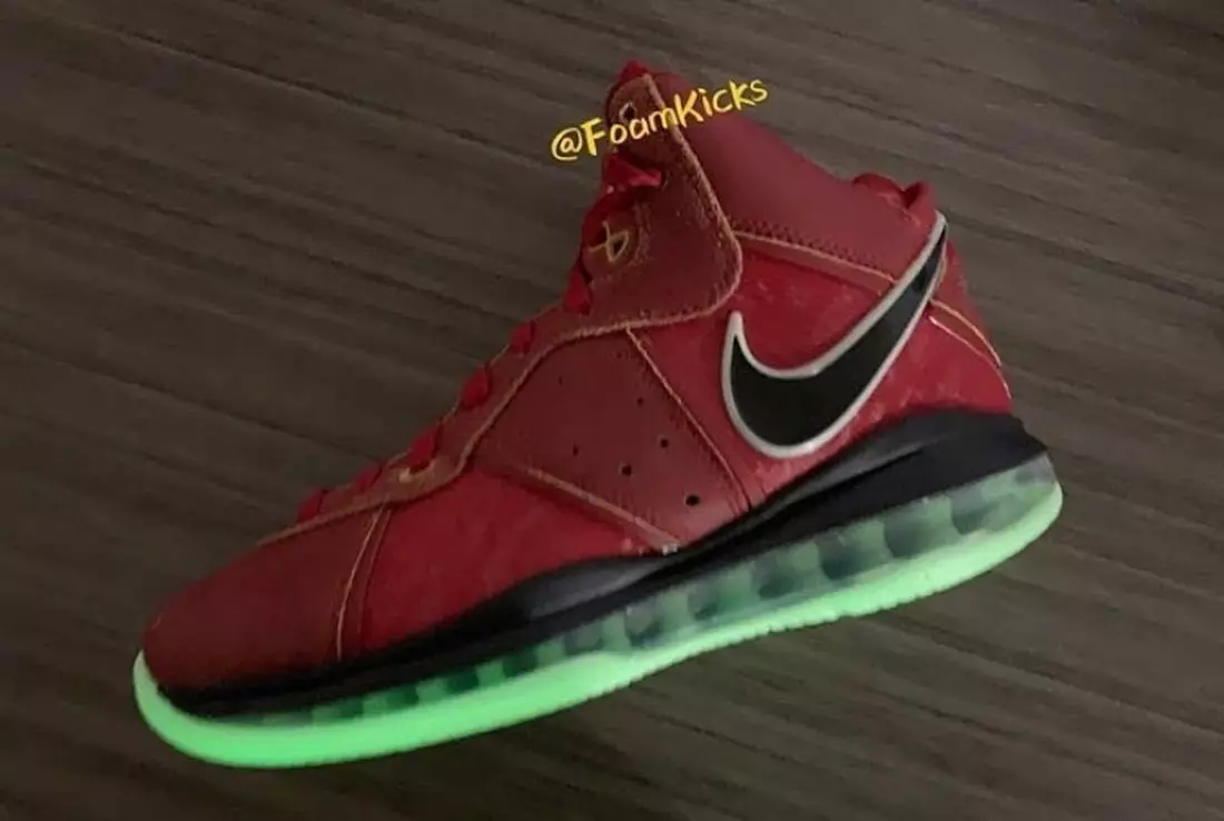 Nike LeBron 8 Gym Kırmızı Salatalık Sakin Siyah CT5330-600 Çıkış Tarihi