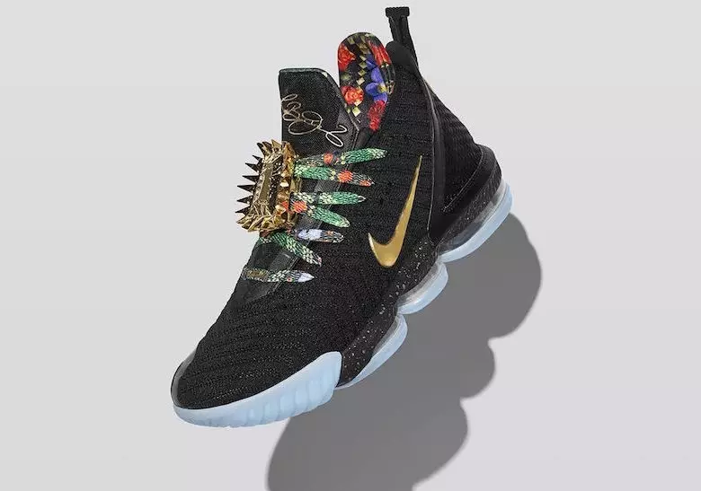 Nike LeBron 16 "Taxtni tomosha qiling" SNKRS lotereyasida mavjud