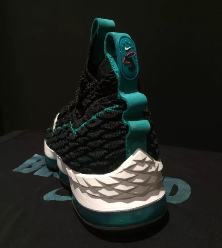 Nike LeBron 15 Swingman Griffey