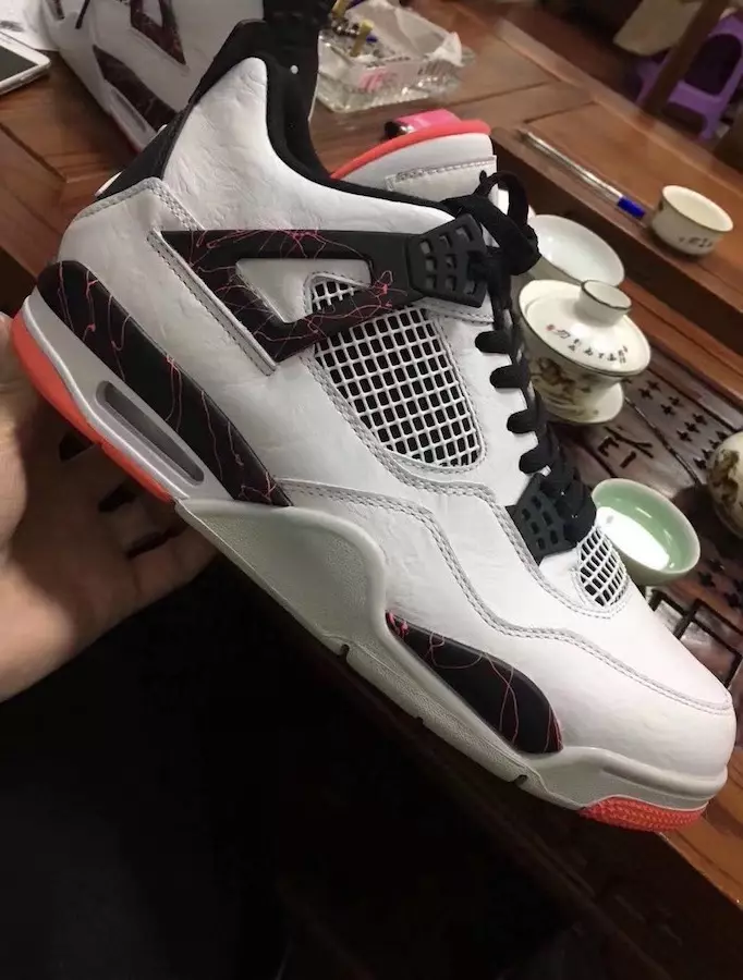 Air Jordan 4 Pale Citron 308497-116 Išleidimo data Pirmas žvilgsnis