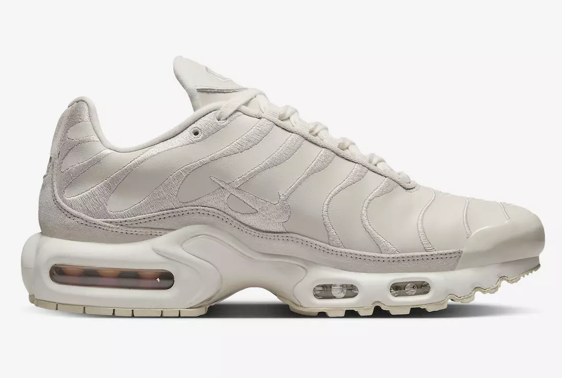 Nike Air Max Plus DZ2832-100 väljalaskekuupäev