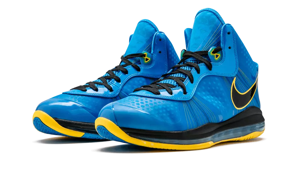 Nike LeBron 8 Entourage