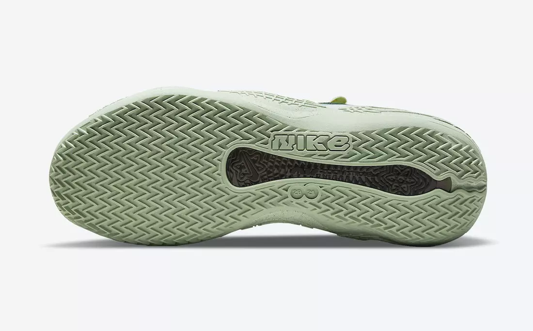 Дата на издаване на Nike Cosmic Unity TB Green DM4426-300