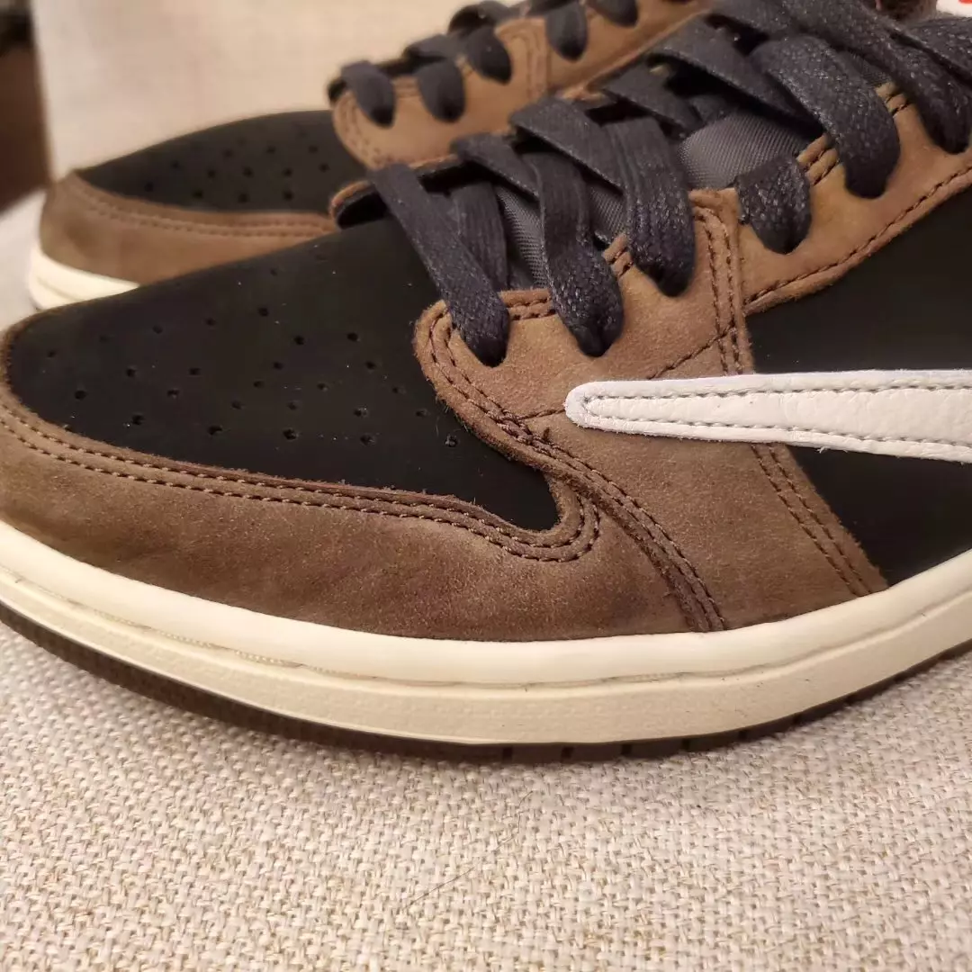 Travis Scott Air Jordan 1 Low CQ4277-001 Kainos išleidimo data