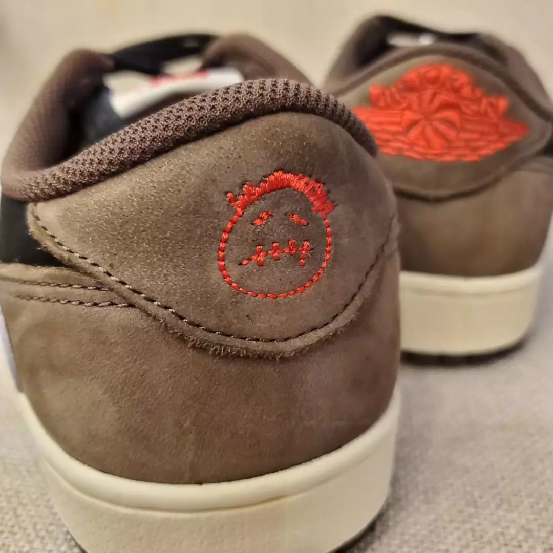 Travis Scott Air Jordan 1 Low CQ4277-001 ဖြန့်ချိသည့်ရက်စွဲ ဈေးနှုန်း