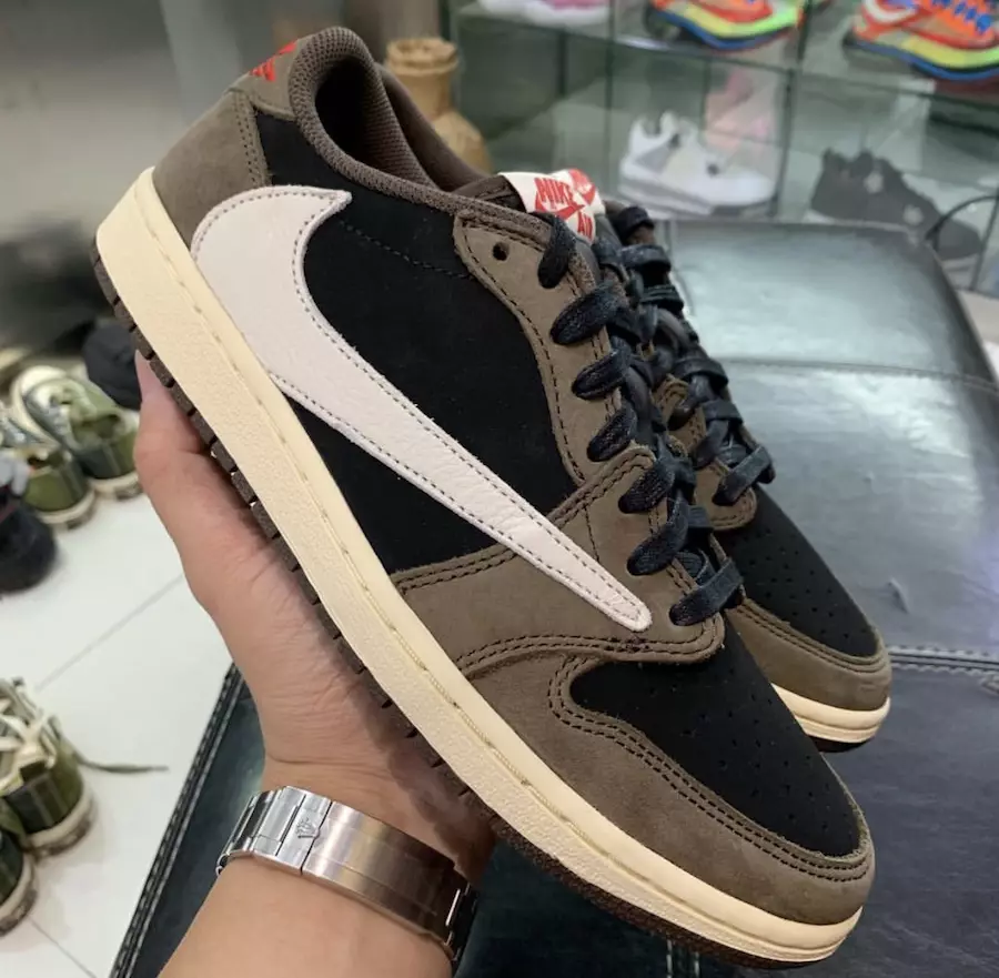 Travis Scott Air Jordan 1 Low Dark Mocha CQ4277-001 Date de sortie