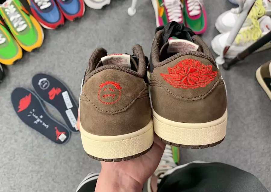 Travis Scott Air Jordan 1 Low CQ4277-001 ဖြန့်ချိသည့်ရက်စွဲ ဈေးနှုန်း