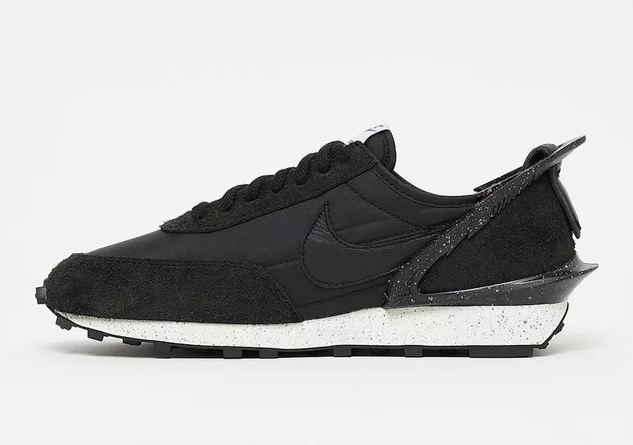 Undercover Nike Daybreak Black Sail CJ3295-001 Dáta Eisiúna