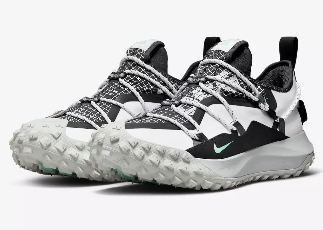 Nike ACG Mountain Fly Düşük SE Beyaz Siyah Antrasit Gri Fog DO9334-100 Çıkış Tarihi