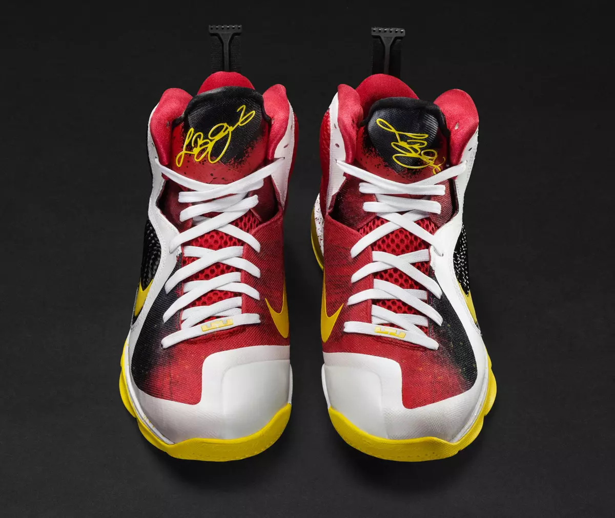 Pachetul de campionat Nike LeBron 9