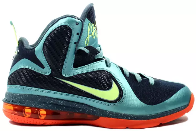 Nike LeBron 9 kanon