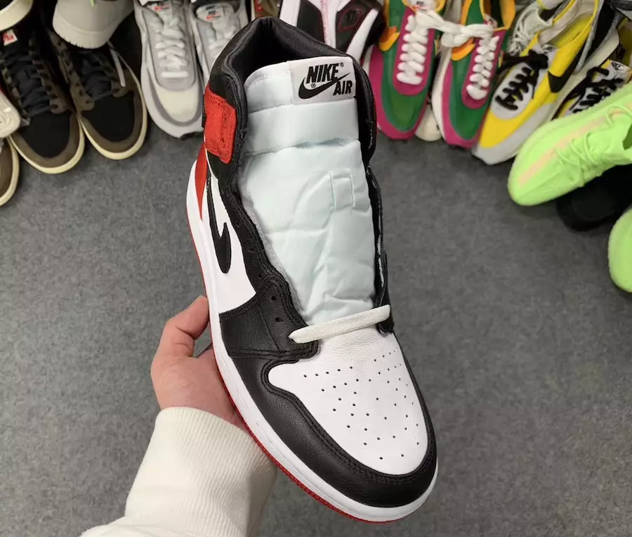 Ngày phát hành Air Jordan 1 Womens Satin Black Toe CD0461-016