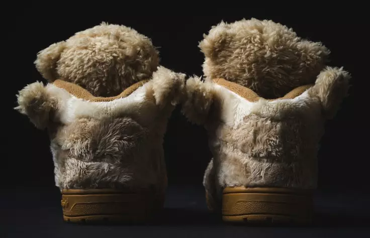 adidas JS Teddy Bear Bronceado