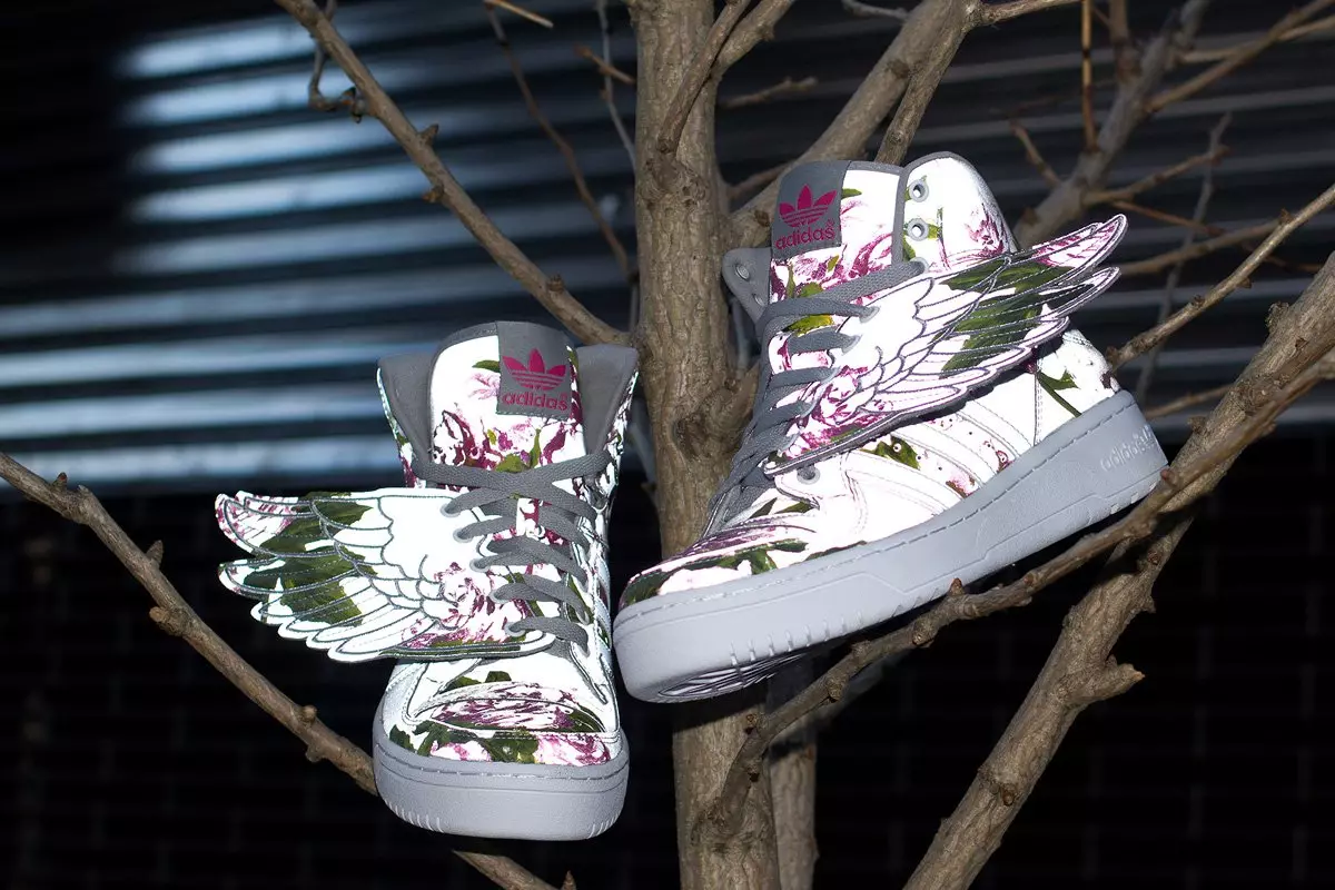 Jeremy Scott x adidas JS Wings «Reflective Floral» 10788_1