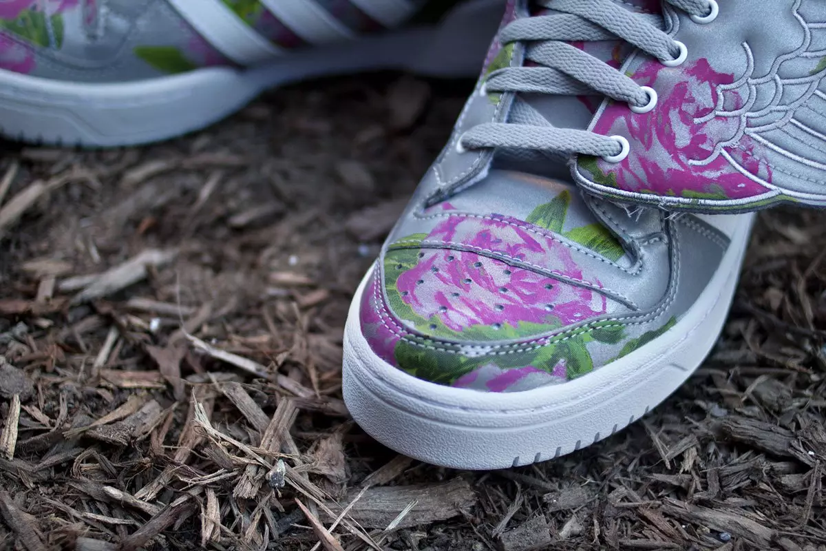 Jeremy Scott adidas JS Wings Floral reflectante