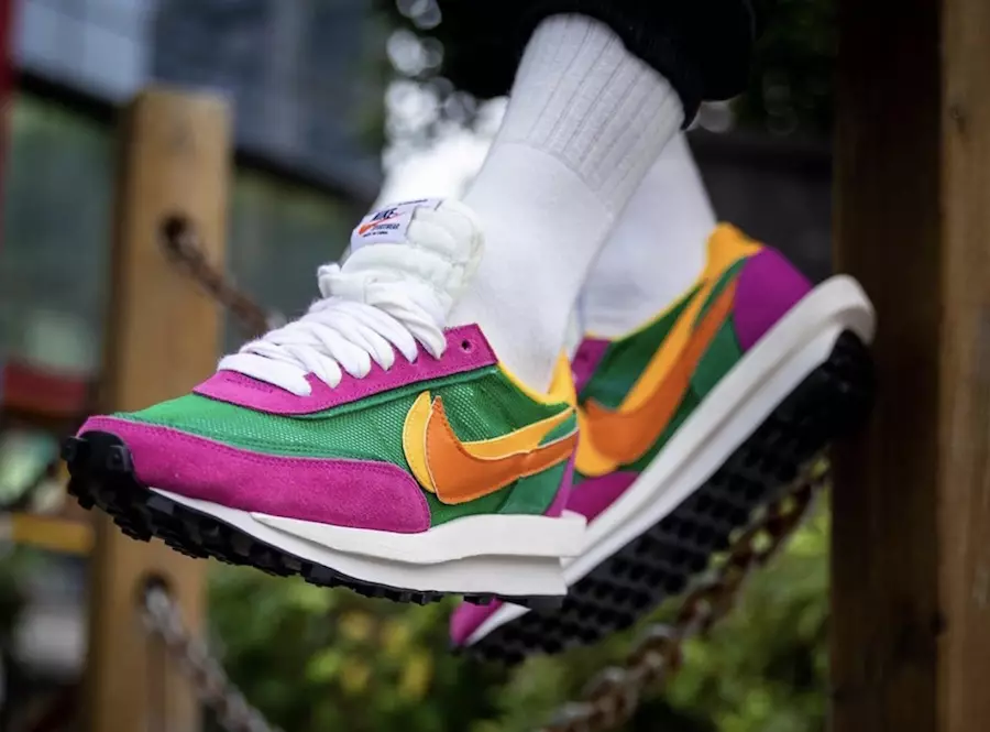 Sacai Nike LDWaffle Pine Green Clay Orange Del Sol BV0073-301 Release Date On-Feet