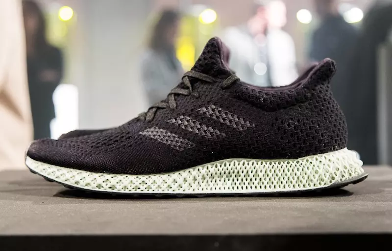 أديداس FutureCraft 4D تاريخ الإصدار سعر التجزئة