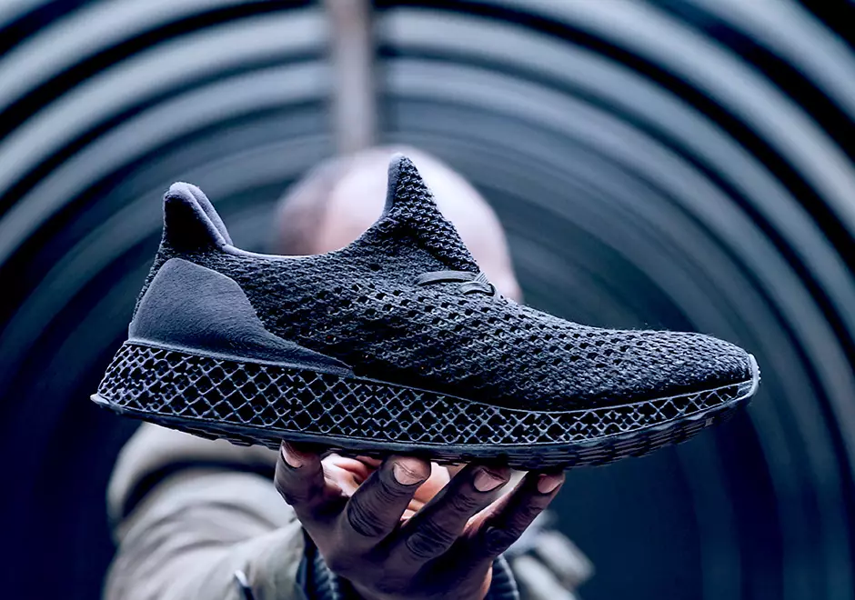 Санаи нашри adidas 3D Runner Triple Black Boost