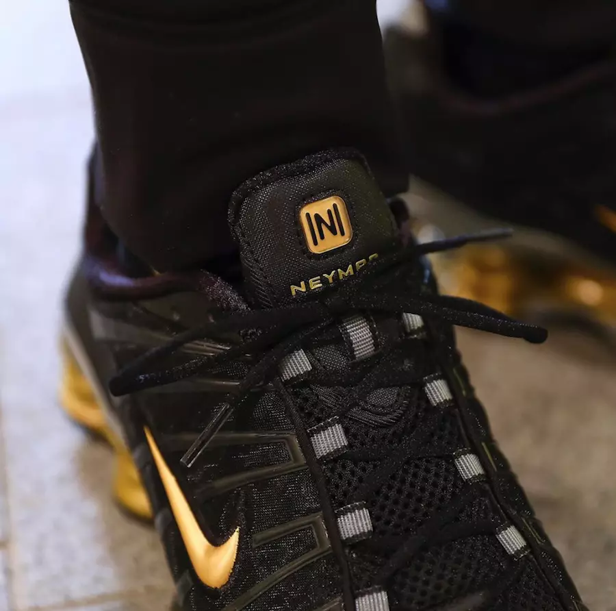 Neymar Nike Shox TL 블랙 골드 BV1388-001 출시일