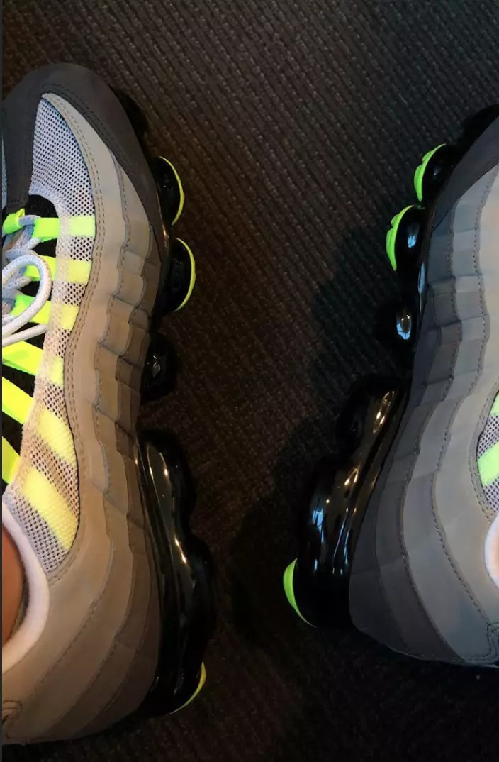 Nike Air VaporMax 95 OG နီယွန်