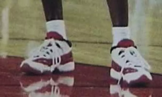 Air Jordan 11 Low IE Fire Red 2017 Дата на издаване