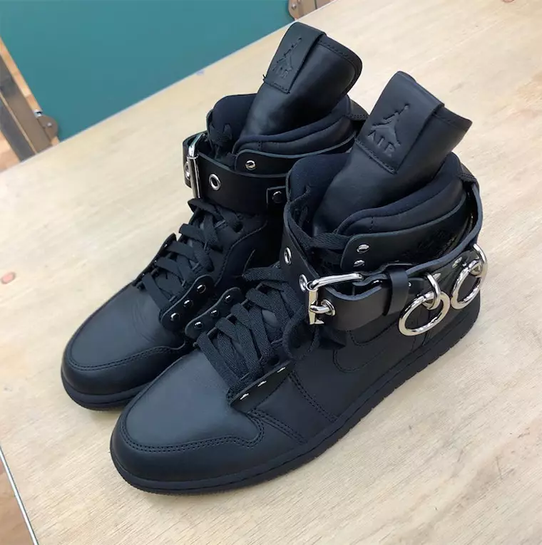 COMME des Garcons Air Jordan 1 Dátum vydania