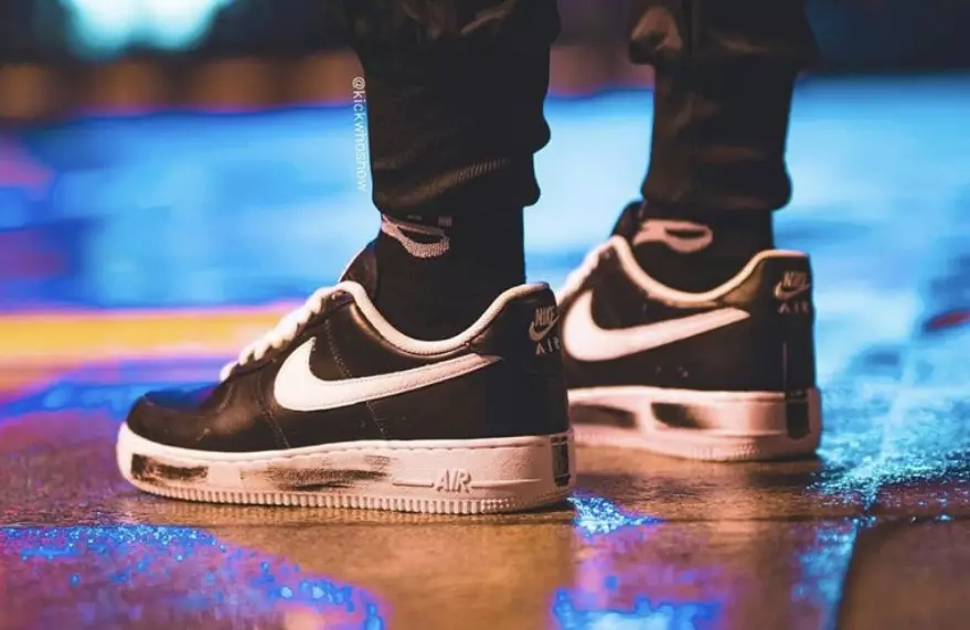 PEACEMINUSONE Nike Air Force 1 Бага Хар Цагаан 2019 онд худалдаанд гарсан огноо