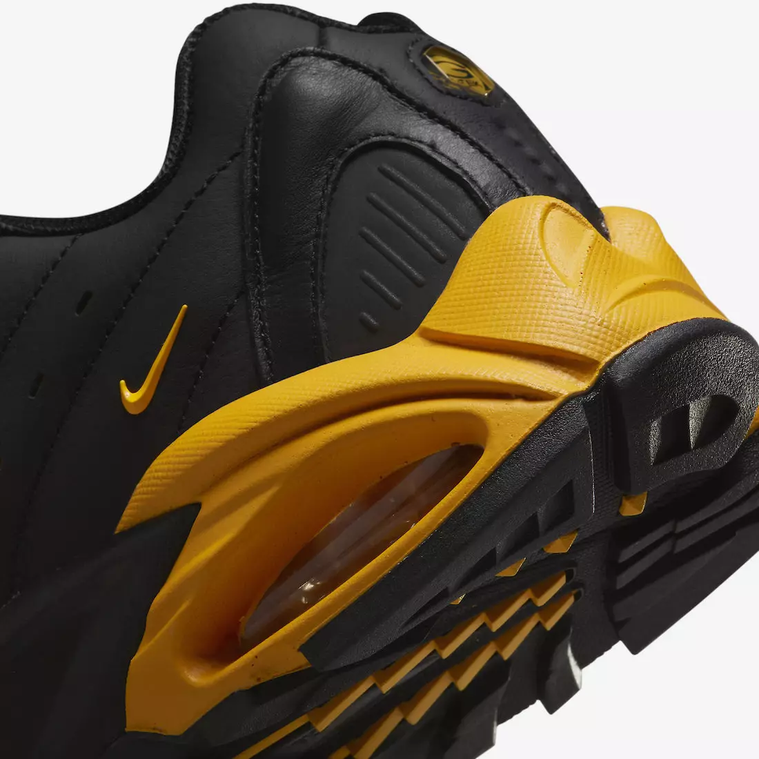 Drake NOCTA Nike Hot Step Air Terra Preto Universidade Ouro DH4692-002 Data de lançamento