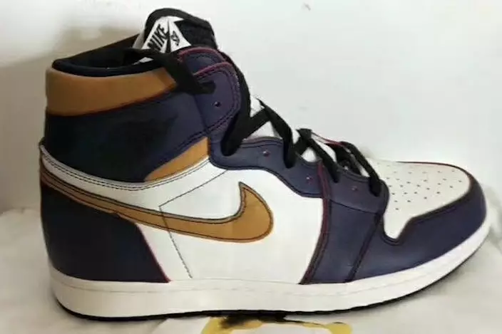 Nike SB Air Jordan 1 Lakers худалдаанд гарсан огноо