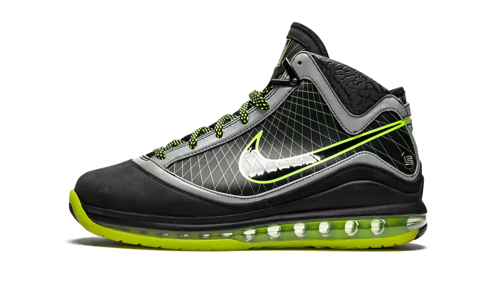 DJ Clark Kent Datum vydání Nike LeBron 7 112