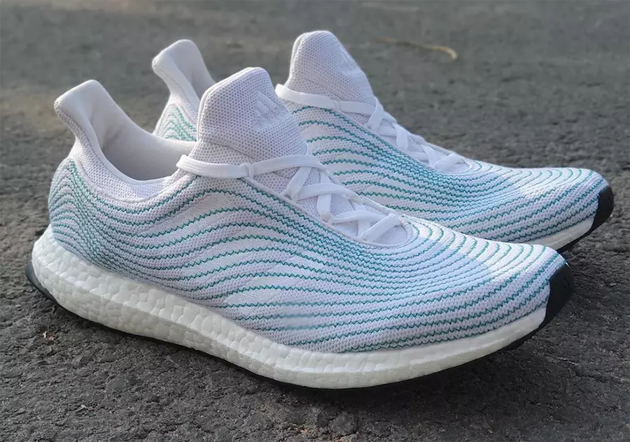 Детален поглед на Parley x adidas Ultra Boost Uncaged