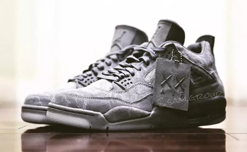 نگاهی به جزئیات KAWS x Air Jordan 4