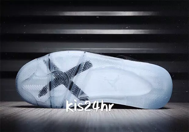 KAWS Air Jordan 4 Chłodny Szary Biały 930155-003