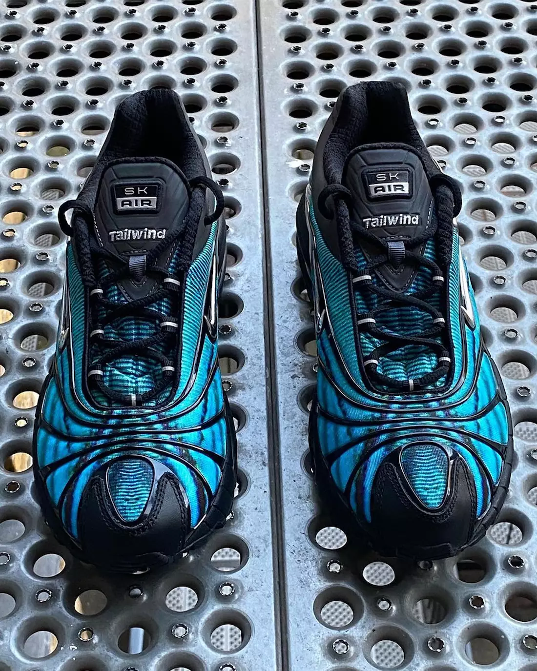 Skepta Nike Air Max Tailwind V 5 spilgti zils izlaišanas datums