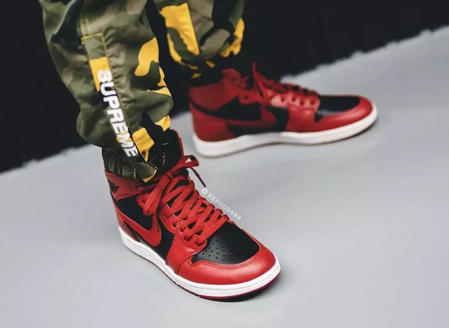 Air Jordan 1 Hi 85 Varsity Red Reverse Bred BQ4422-600 Дата випуску на ногах