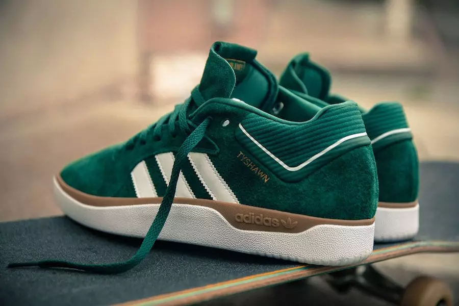 adidas Skateboarding Imetoa Kiatu cha Tyshawn Jones katika Njia ya Rangi inayoongoza