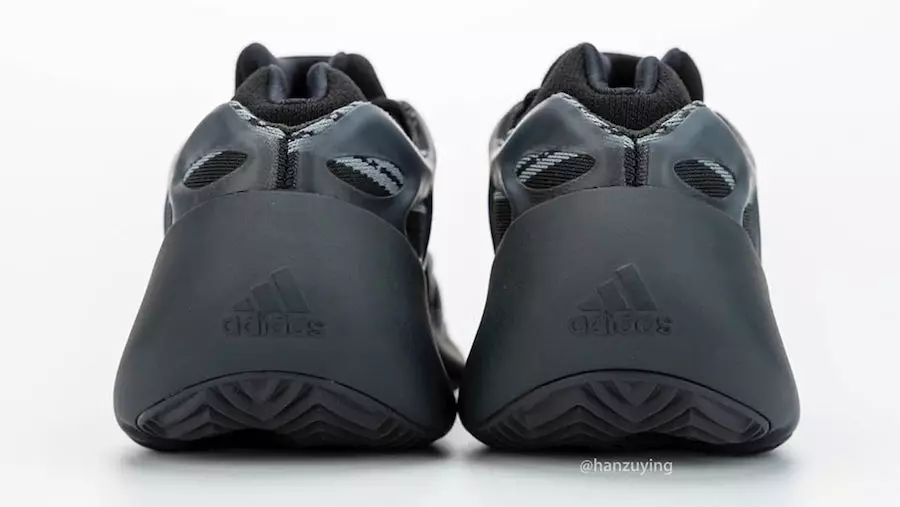 Adidas Yeezy 700 V3 Black H67799 Julkaisupäivä