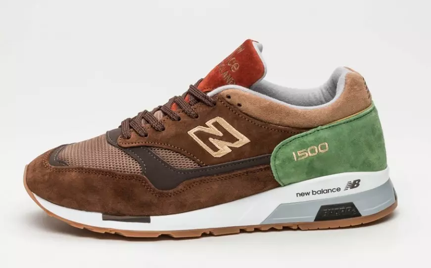 New Balance 1500 Made in UK Marrón