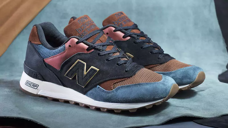 Pacote New Balance MiUK Yard