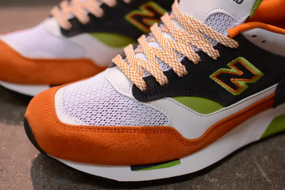 New-Balance-M1500-Made-in-England-Orange-Green-3