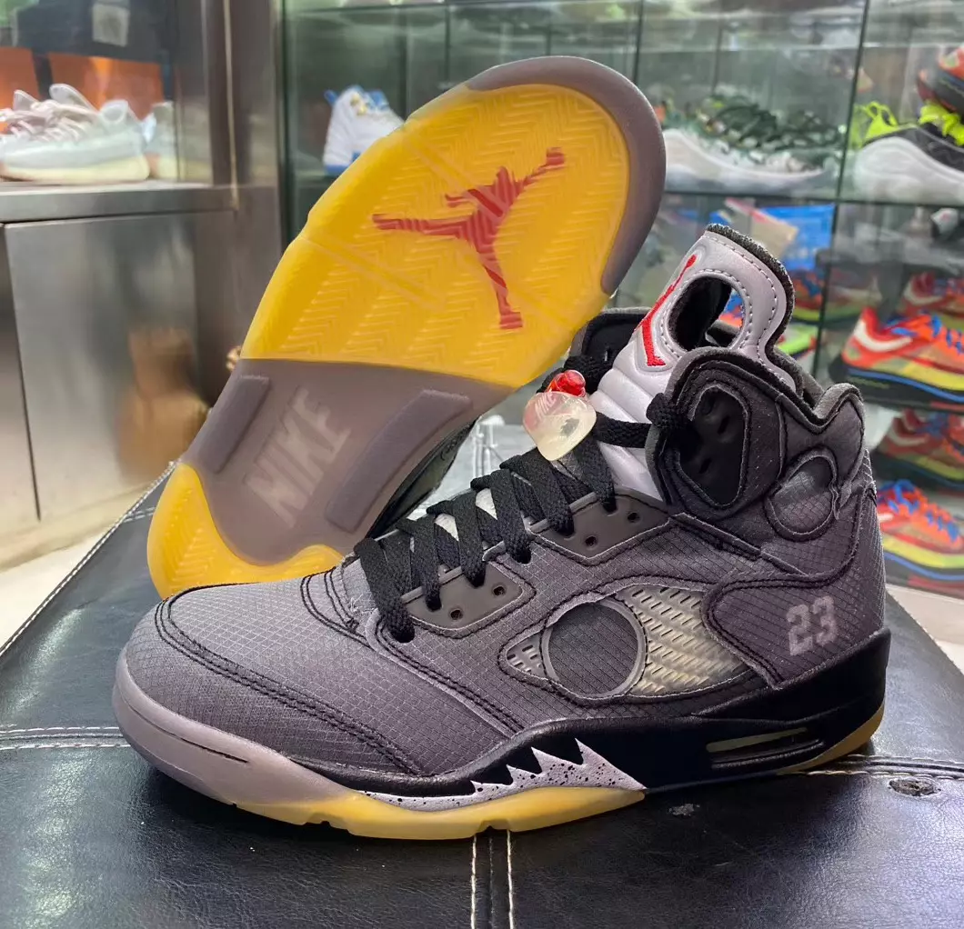 Off-White Air Jordan 5 V CT8480-001 Harga Tarikh Tayangan