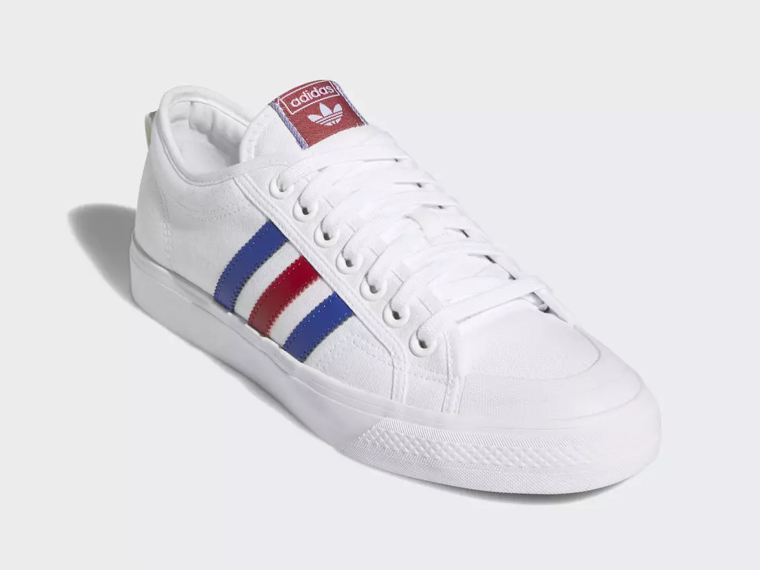 France Colors nær yfir þessa adidas Nizza