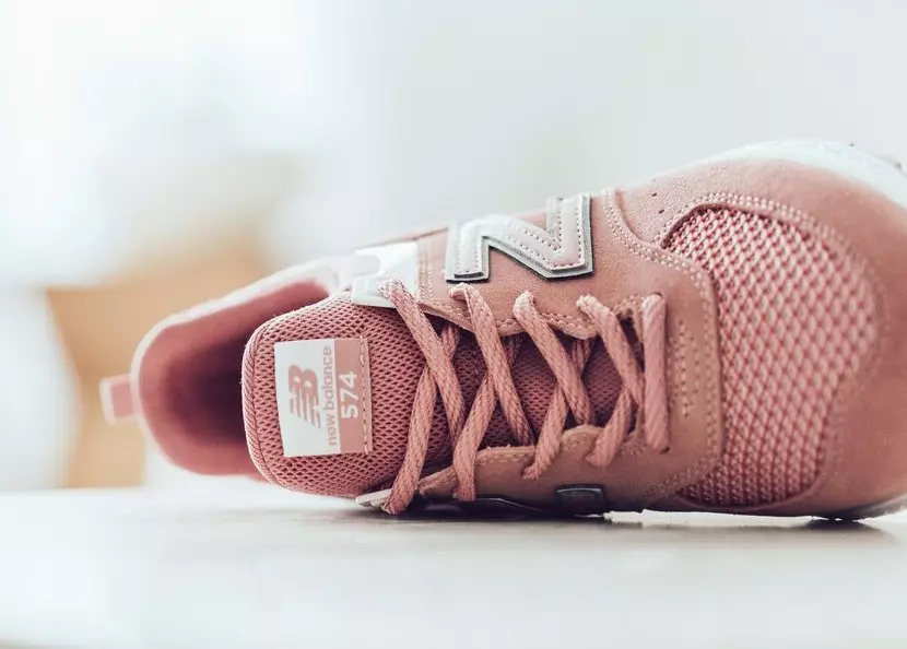 New Balance 574 Sports Dusted Breskva