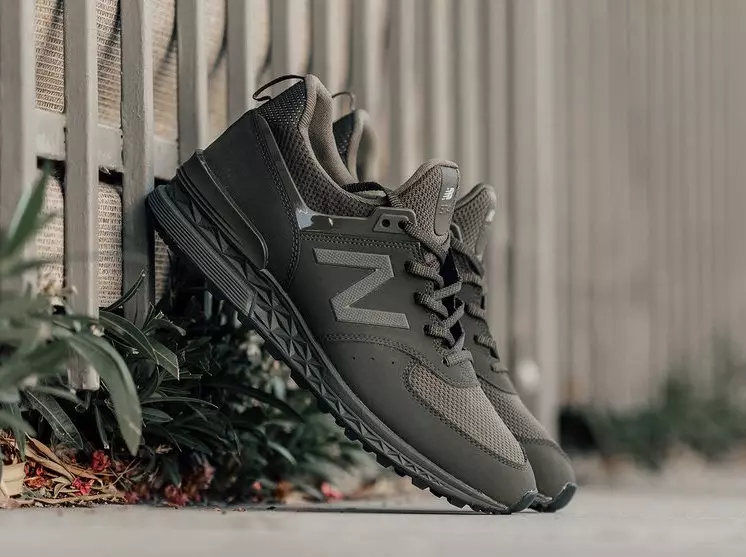 Pack tonal repensé New Balance 574