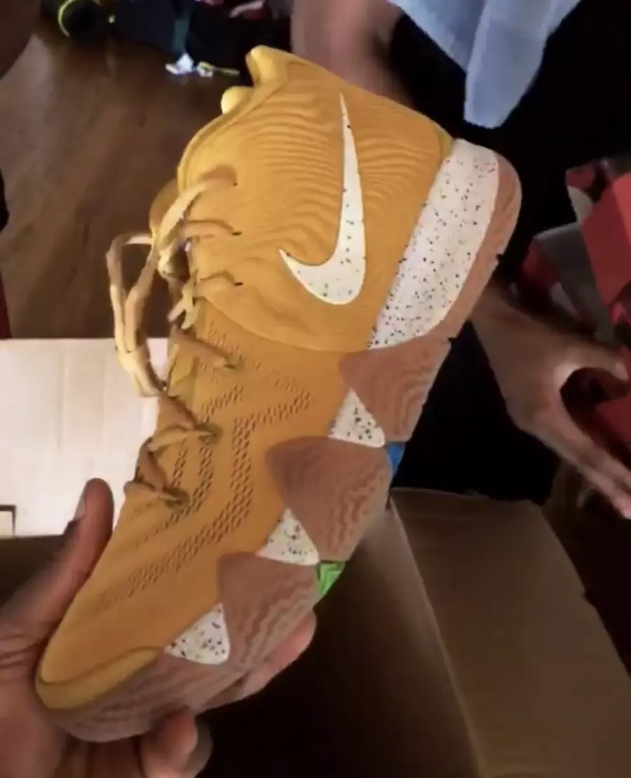 Cereálny balíček Nike Kyrie 4 Cinnamon Toast Crunch