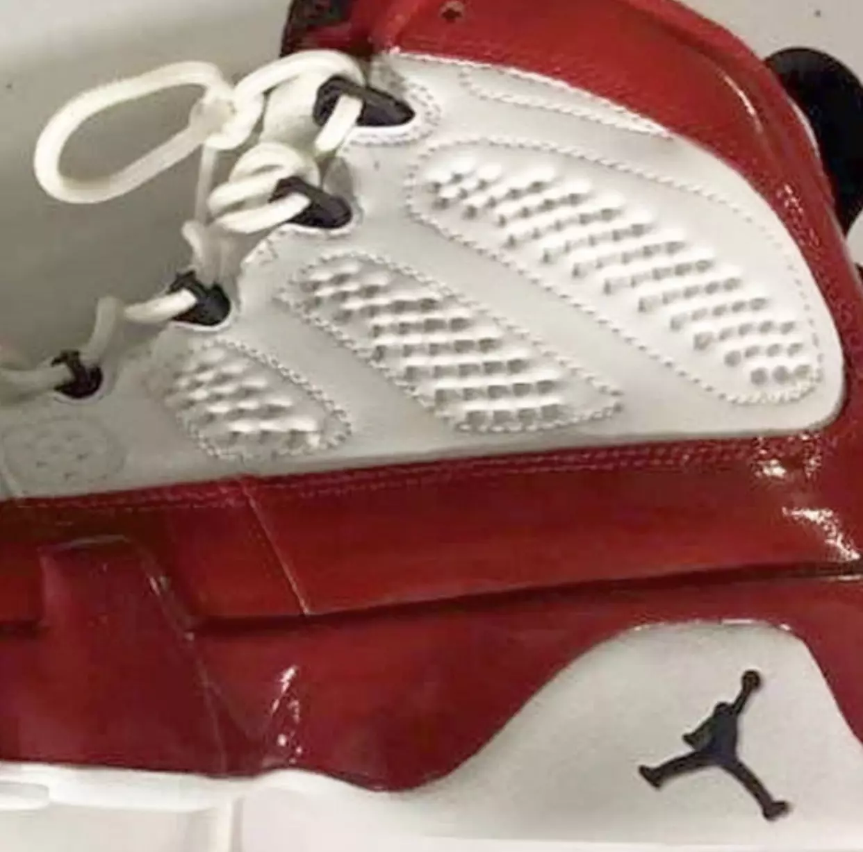 Air Jordan 9 White Gym Red Red Black 302370-160 Дата на издаване